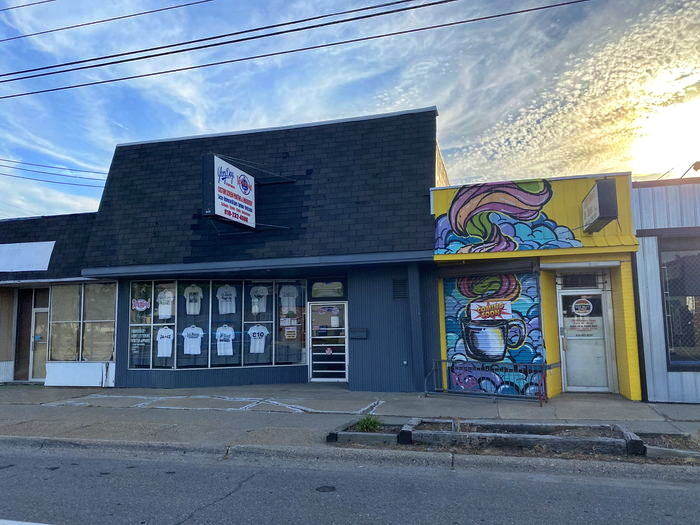 Lincoln Theatre - June 21 2022 Photo (newer photo)